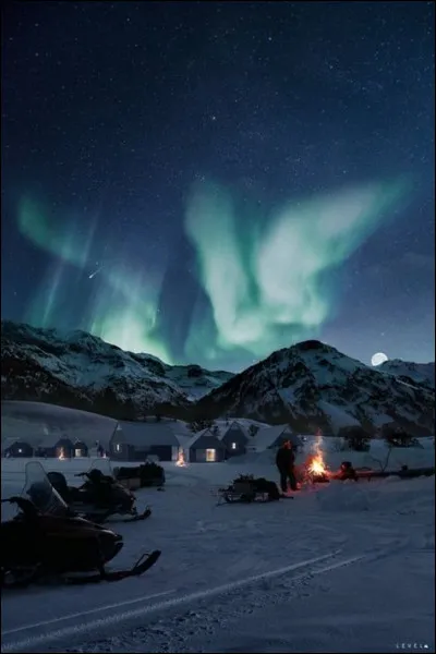 Avec qui Kerry a-t-elle un enfant ?