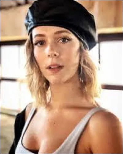 Quel est le nom de cette actrice ?