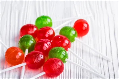 Quel artiste célèbre a imaginé le logo de la marque de sucreries Chupa Chups ?