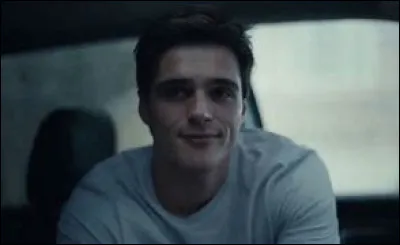 Et enfin, que penses-tu de Nate Jacobs (Jacob Elordi) ?