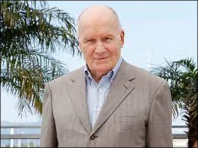 13 avril : 
Le comédien Michel Bouquet nous quitte. Né le 6 novembre 1925 à Paris, il fut durant sa carrière très actif dans le monde du théâtre, où il recevra deux Molières du comédien en 1998 et 2005 et un d'honneur en 2014. Il remportera également deux César du meilleur acteur. En 2002, pour ''Comment j'ai tué mon père'' de Anne Fontaine, et l'autre en 2006.
Pour quel film ?