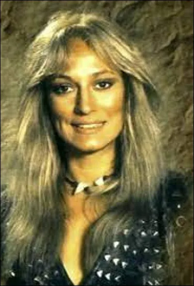 Quel est le nom de cette lady ?