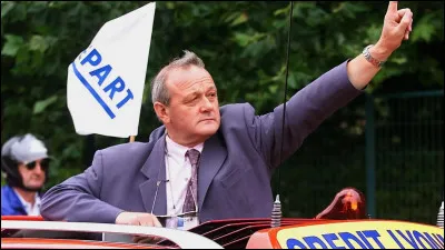 Cet ancien coureur cycliste, directeur du Tour de France de 1989 à 2006, c'est Jean-Marie ...