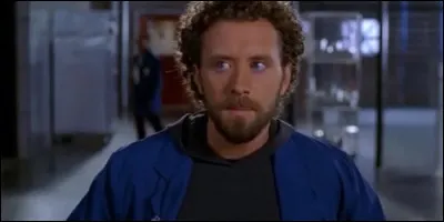 Comment le Dr Jack Hodgins se retrouve-t-il en fauteuil roulant ?