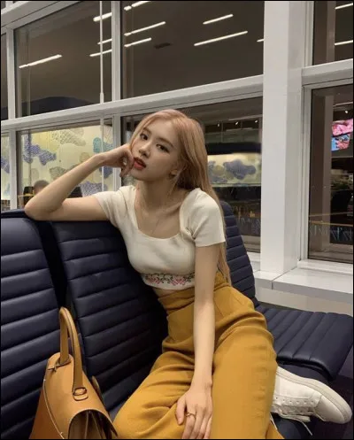 Quelle est la date de naissance de Rosé ?