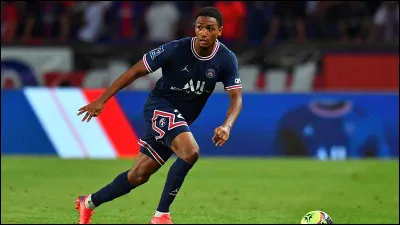 Qui est ce défenseur ?