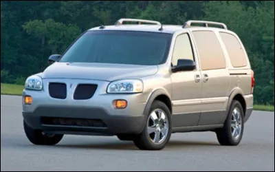 Avec cette automobile, je vous garantis un voyage à travers les États-Unis avec votre petite famille. Pouvez-vous me nommer cette automobile ?