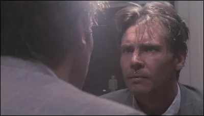 "Frantic" est interprété par Mathilde Seigner.