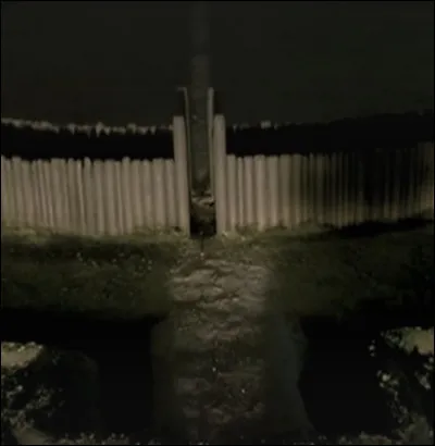 D'autres faits peuvent s'interpréter comme le signe d'un déclin relatif de cette culture, telle la "fortification" des villages qui devient nettement plus fréquente. Qu'en est-il réellement ?