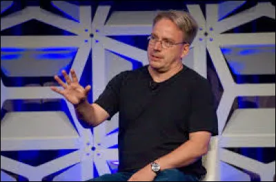 Linus Thorvalds est un peintre contemporain.