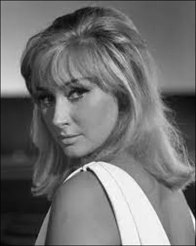 Quel est le nom de cette lady ?