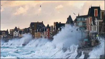 Par quel terme désigne-t-on un vent qui atteint le 10e degré sur l'échelle de Beaufort ?