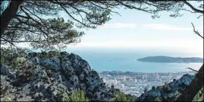 Dans quel d&eacute;partement la ville de Toulon se situe-t-elle ?