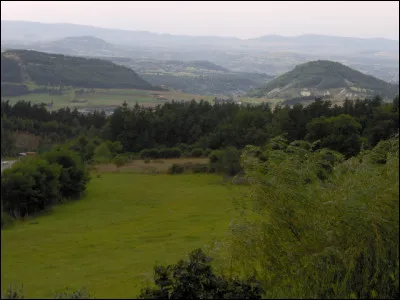 Il compte 227 000 habitants pour une densité de 45,7 habitants/km² ; il a vu sa population réaugmenter sensiblement depuis 40 ans :