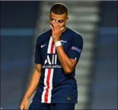 Malheureusement, il ne gagnera pas la Ligue des champions en 2020. Sur quel score le PSG perd-il en finale face au Bayern ?