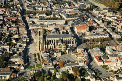 La deuxième ville du département est Soissons, avec 28 000 habitants :