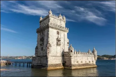 À l'origine, il y avait 2 tours :