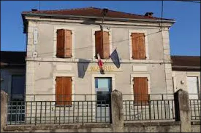 Nous sommes maintenant en Auvergne-Rh&ocirc;ne-Alpes, &agrave; Condamine. Village de l'arrondissement de Nantua, il se situe dans le d&eacute;partement ...