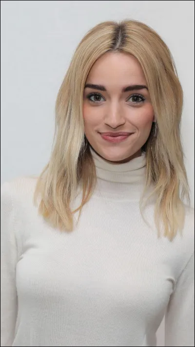 Comment s'appelle sa mère ?