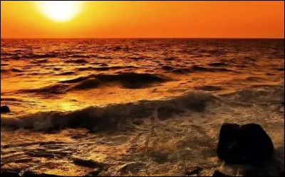 La mer rouge est une mer intercontinentale située entre l'Europe, le Caucase et l'Anatolie.