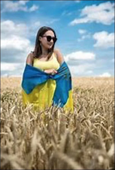 Sur le drapeau de l'Ukraine, le bleu représente le ciel et le jaune les blés mûrs.