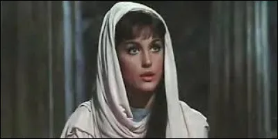 Quel est le nom de cette lady ?