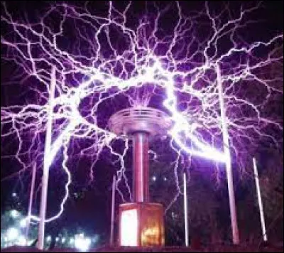 En quelle ann&eacute;e la bobine Tesla a-t-elle &eacute;t&eacute; cr&eacute;&eacute;e ?