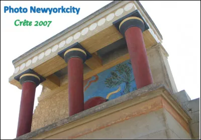 Quel est ce site de Crête, les ruines du plus important palais minoen jamais construit, associé à la légende du roi Minos, cité occupée depuis 7 000 ans avant J.-C. ?