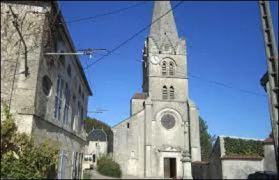 Petit village Côte-d'Orien de 40 habitants, Gurgy-le-Château se situe dans l'ancienne région ...