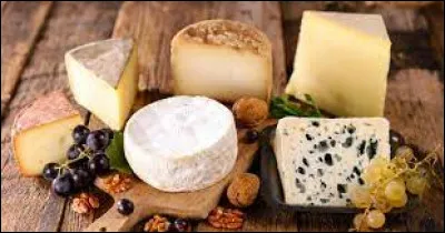 Le casu marzu est un fromage qui peut se composer...