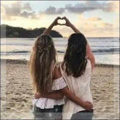 Aimes-tu être entre amis(es) ?