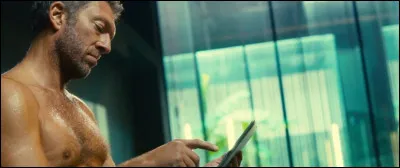 Dans quel film Vincent Cassel s'associe-t-il à un homme endetté pour voler un tableau ?