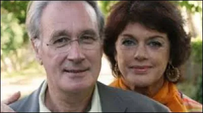 Séries télé : Dans la série "Une famille formidable", combien d'enfants Catherine et Jacques Beaumont ont-ils eu ensemble ?