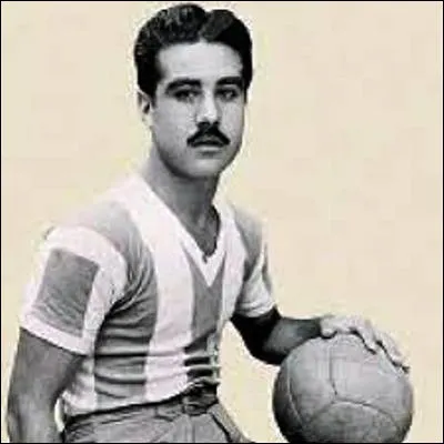 Quelle compétition de football a pour meilleur buteur lArgentin Norberto Méndez ?