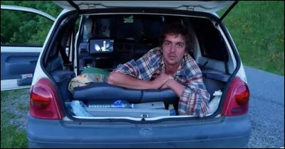 C'est une des rares mini-citadines à disposer de sièges transformables en dortoir. Quel est ce modèle des années 90 ?