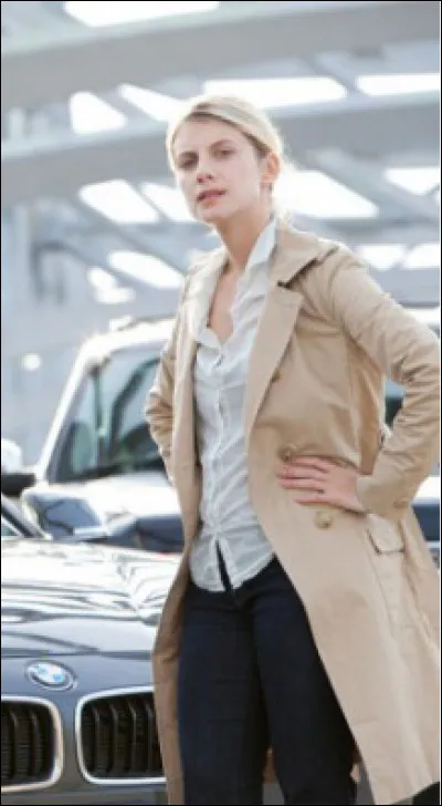 Dans quel film Mélanie Laurent est-elle une agent d'Interpol ?