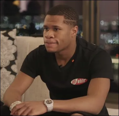 Dans quel sport s'illustre Devin Haney ?