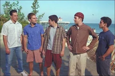 Avec qui Stifler fini au lit dans American Pie 2 ?