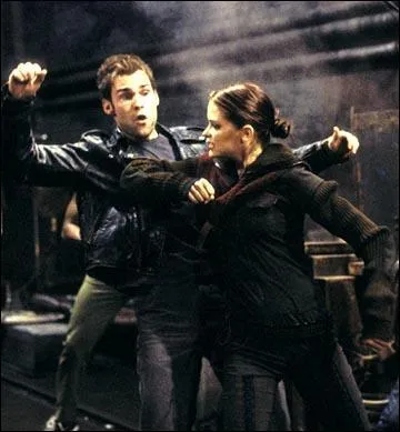 Avec quel clbre acteur chinois joue t-il dans Le Gardien du manuscrit sacr (Bulletproof monk) ?