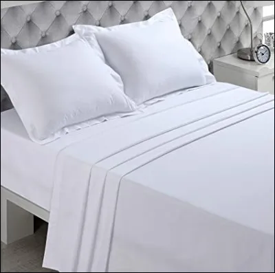 Monsieur et madame Lacouverturemegratte ont une fille. Comment s'appelle-t-elle ?