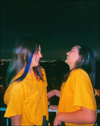 Avec qui pr&eacute;f&egrave;res-tu &ecirc;tre amie ?