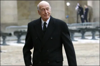 Valéry Giscard d'Estaing a été député...