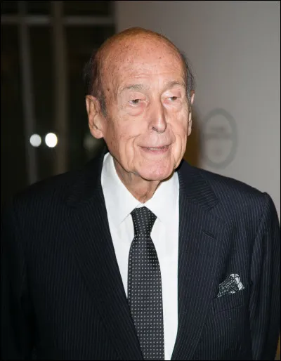 Combien de conjointe(s) Valéry Giscard d'Estaing a-t-il eue(s) ?