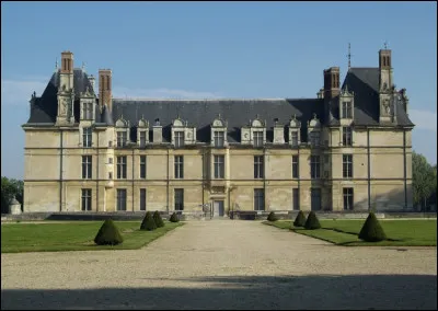 Dans quel département pourrez-vous visiter le château d'Ecouen qui abrite le musée national de la Renaissance ?