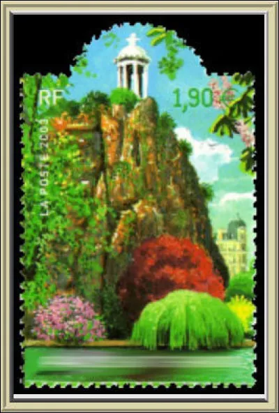 Il fut créé sous Napoléon III, au nord-est de la capitale. Quel est-il ?