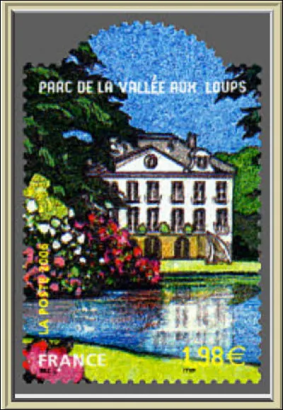 L'Arboretum de la Vallée aux Loups (Châtenay-Malabry) abrite notamment la "Collection nationale de Convolvulacées" : c'est la famille des liserons, ... (Complétez !)