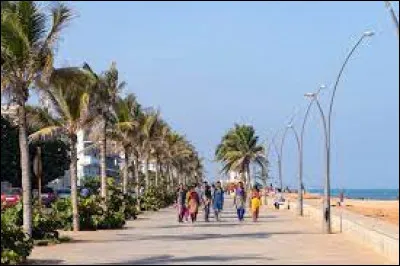 Dans quel pays la ville de Pondich&eacute;ry est-elle situ&eacute;e ?