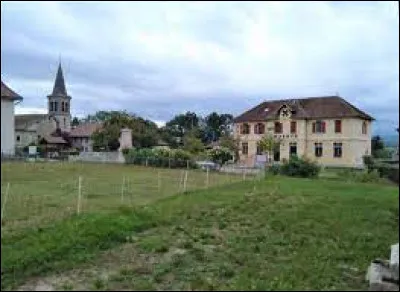Village d'Auvergne-Rhône-Alpes, dans l'arrondissement de La Tour-du-Pin, Saint-Aubin-de-Vaulserre se situe dans le département ...