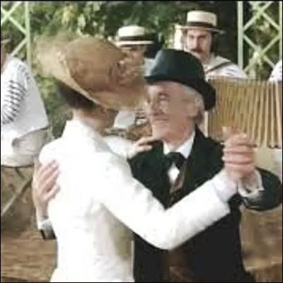 Quelle actrice joue la fille anticonformiste d�un peintre dans le film "Un dimanche &agrave; la campagne" de Bertrand Tavernier ?