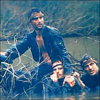 Dans quel film Robert De Niro et Christopher Walken vivent-ils le traumatisme de la guerre du Vietnam ?